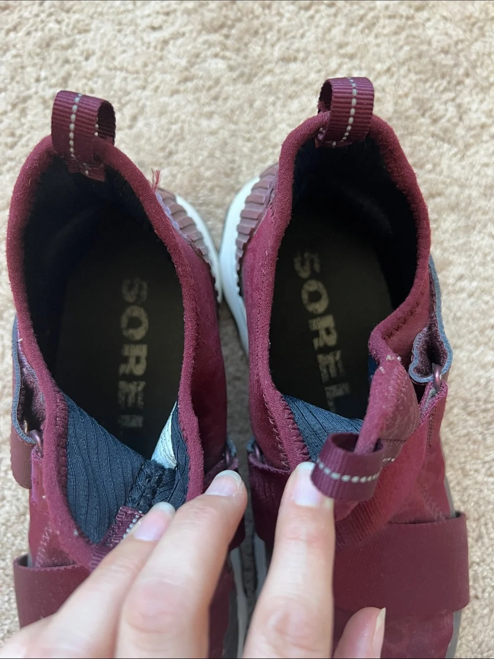 Sorel Kinetic Maroon Athletic Sneakers